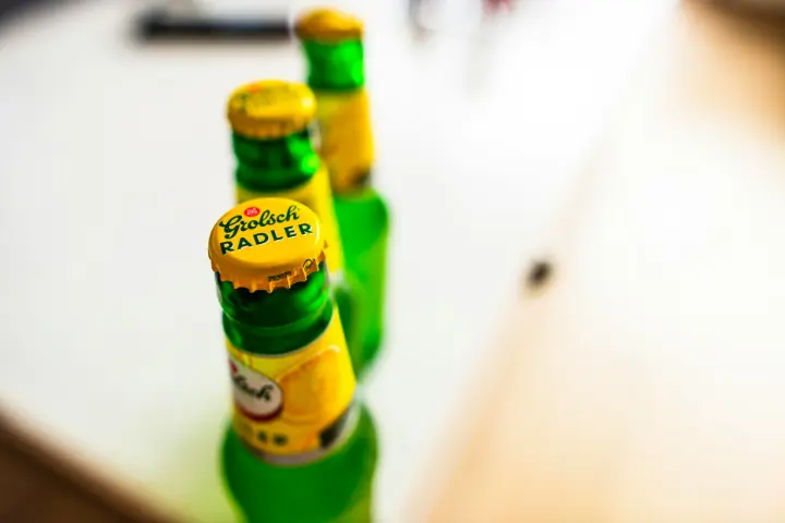 radler cerveza con limon botellas-grolsh-radler